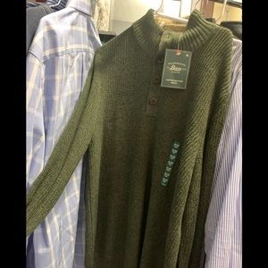 XL canyon button mark in hunter green